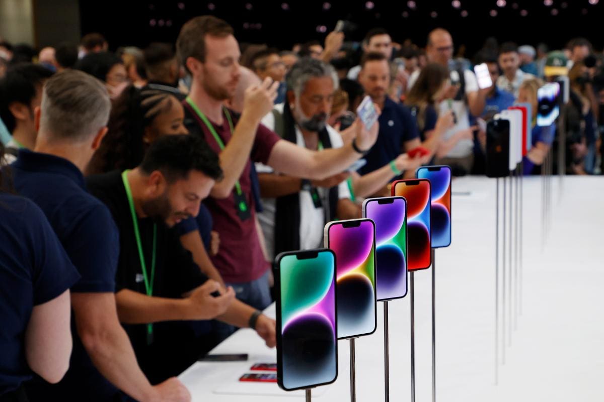 ¿Por qué el recién lanzado iPhone 14 no llegaría a Colombia?