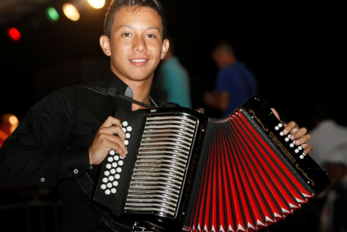 Bryan López Herazo, nuevo rey aficionado de Acordeón. JULIO CASTAÑO-EL UNIVERSAL