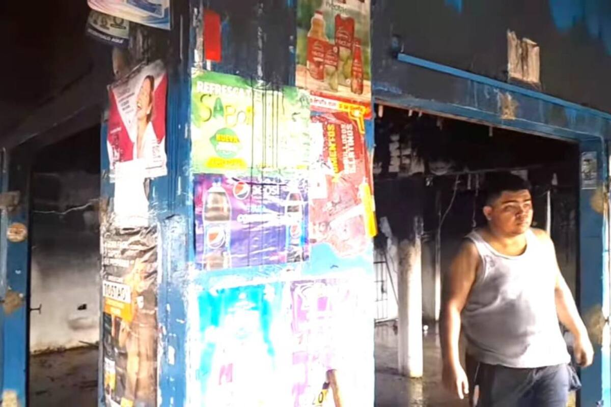 ¡Lamentable¡ Voraz incendio arrasa vivienda donde había una tienda y un almacén