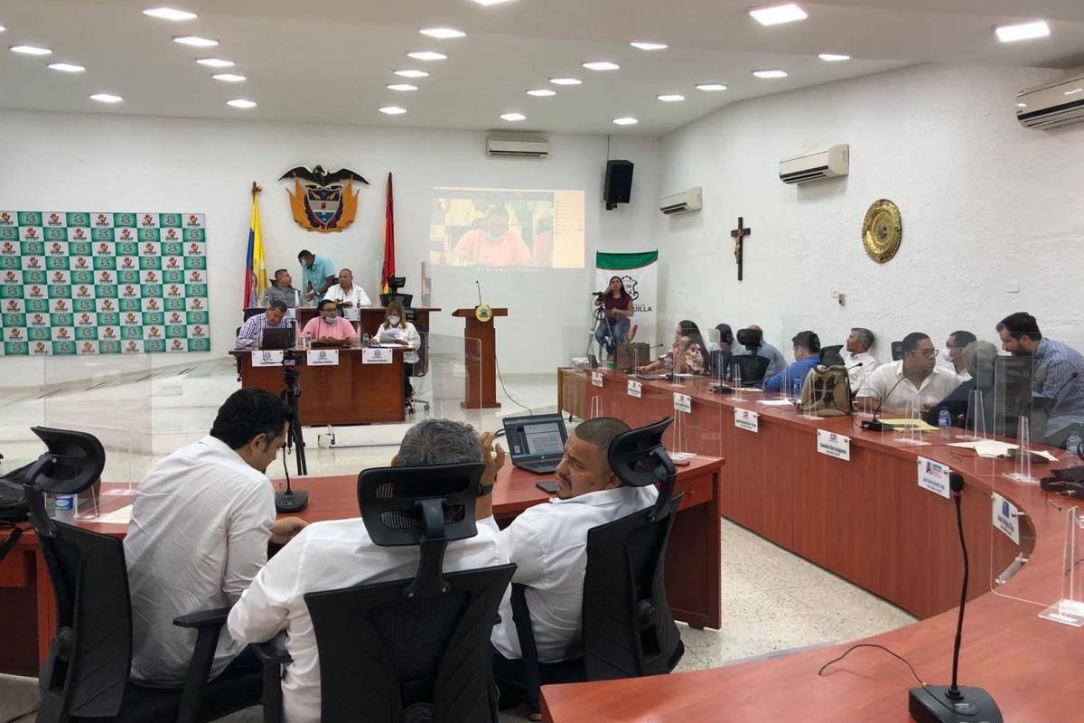 Abren pliego de cargos a 19 concejales de Barranquilla