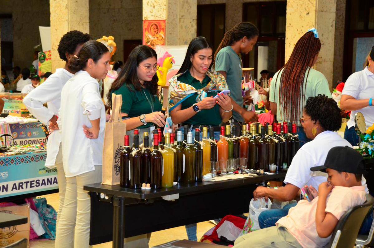La Feria sirvió para que los emprendedores ofrecieran sus productos