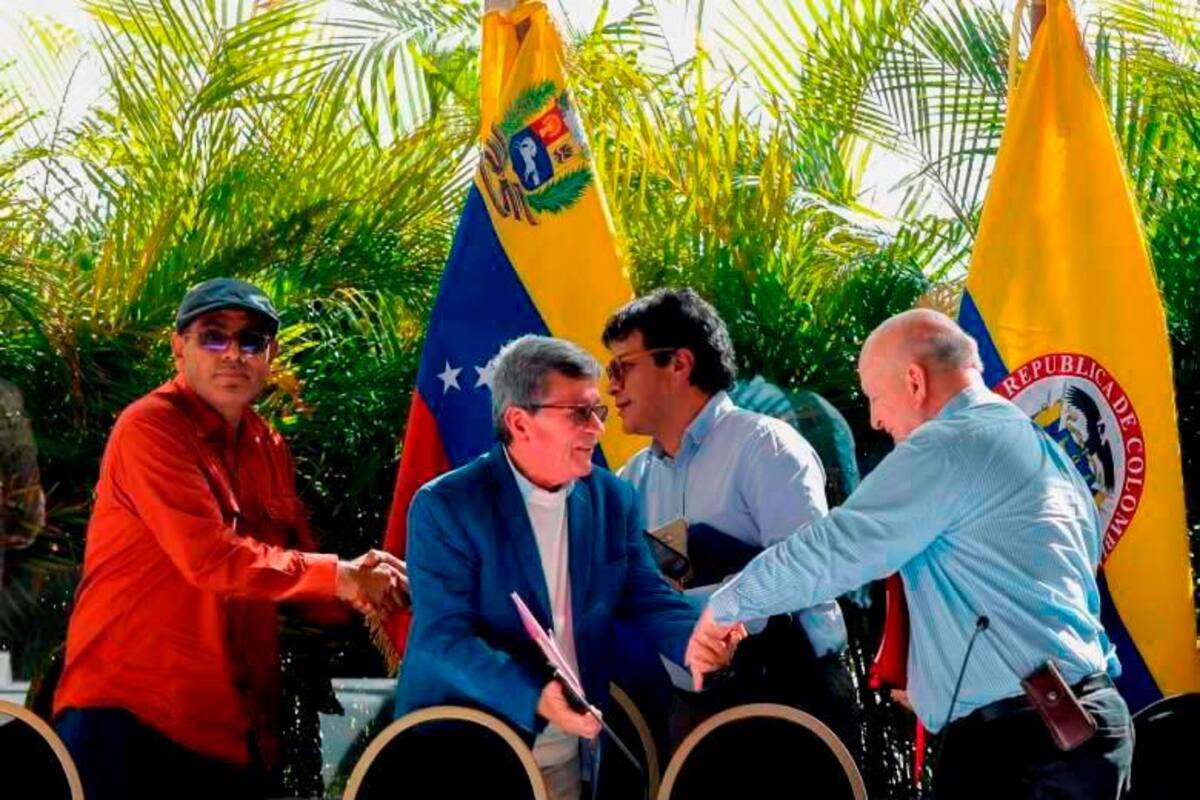 ELN y Gobierno confirman reunión de emergencia para atender la “crisis”