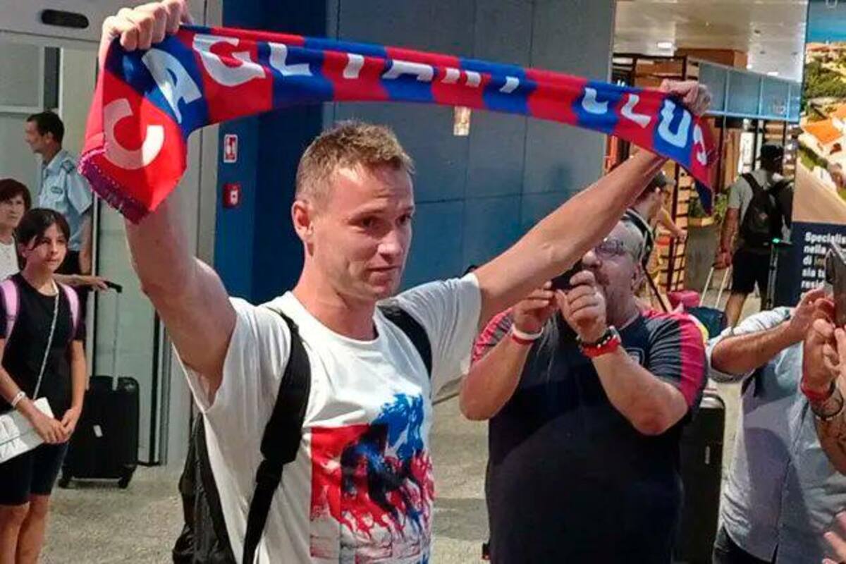 “El fútbol es aún un poco homofóbico”, Jakub Jankto, futbolista gay