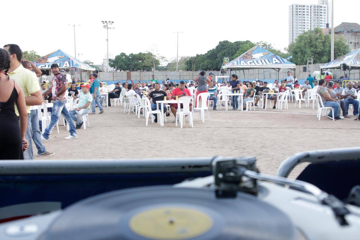En El Campestre no quieren más bailes en la unidad deportiva