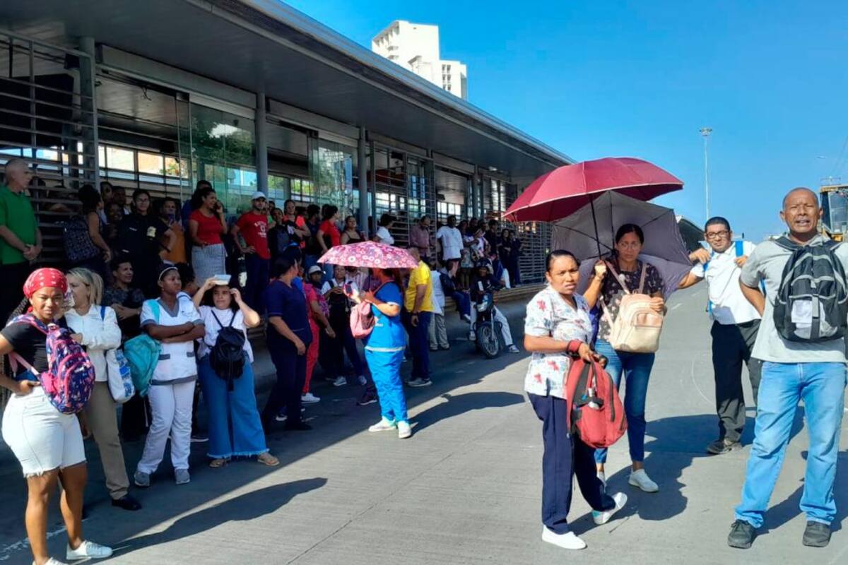 “Todos los días es lo mismo”: manifestaciones por mal servicio de Transcaribe