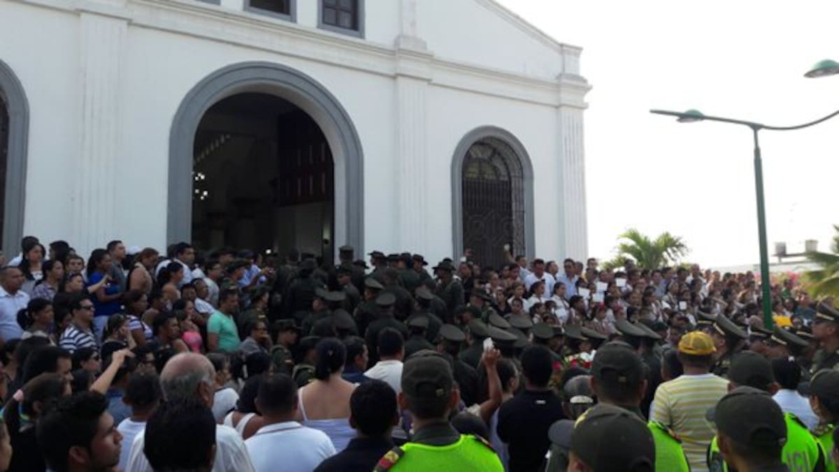Sepelio de la patrullera cordobesa Cleida Tapia Arrieta en Chinú El Universal - Montería