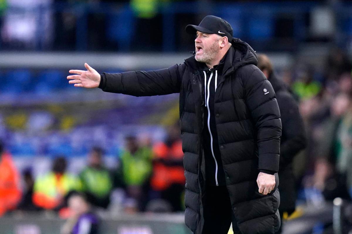 Wayne Rooney ya no es el técnico del Birmingham City