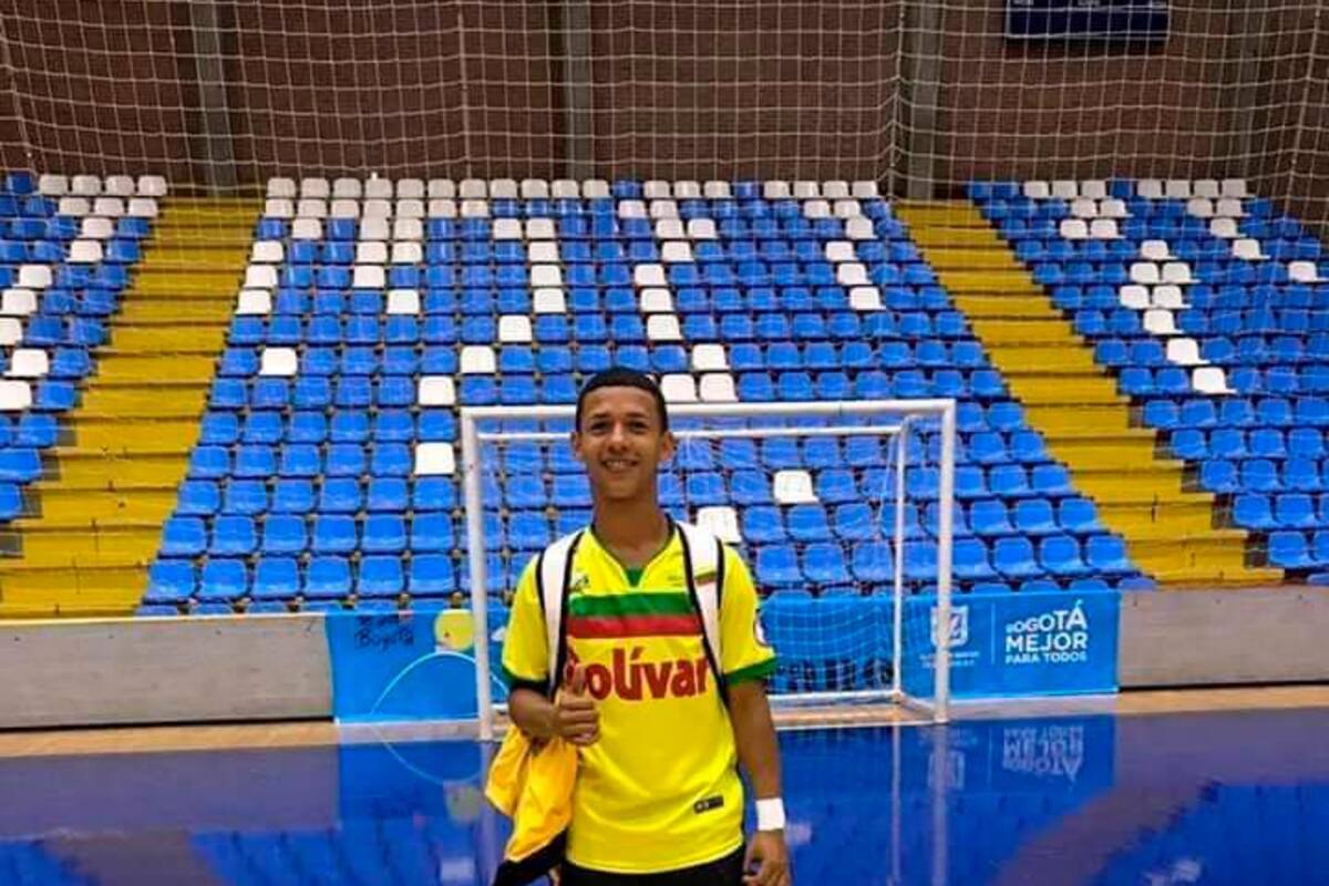 Jugador de la selección Bolívar de fútbol de salón murió en accidente de moto