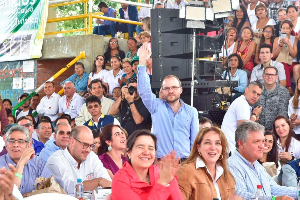 Francisco José Chaux se posesionó como viceministro de Relaciones Políticas