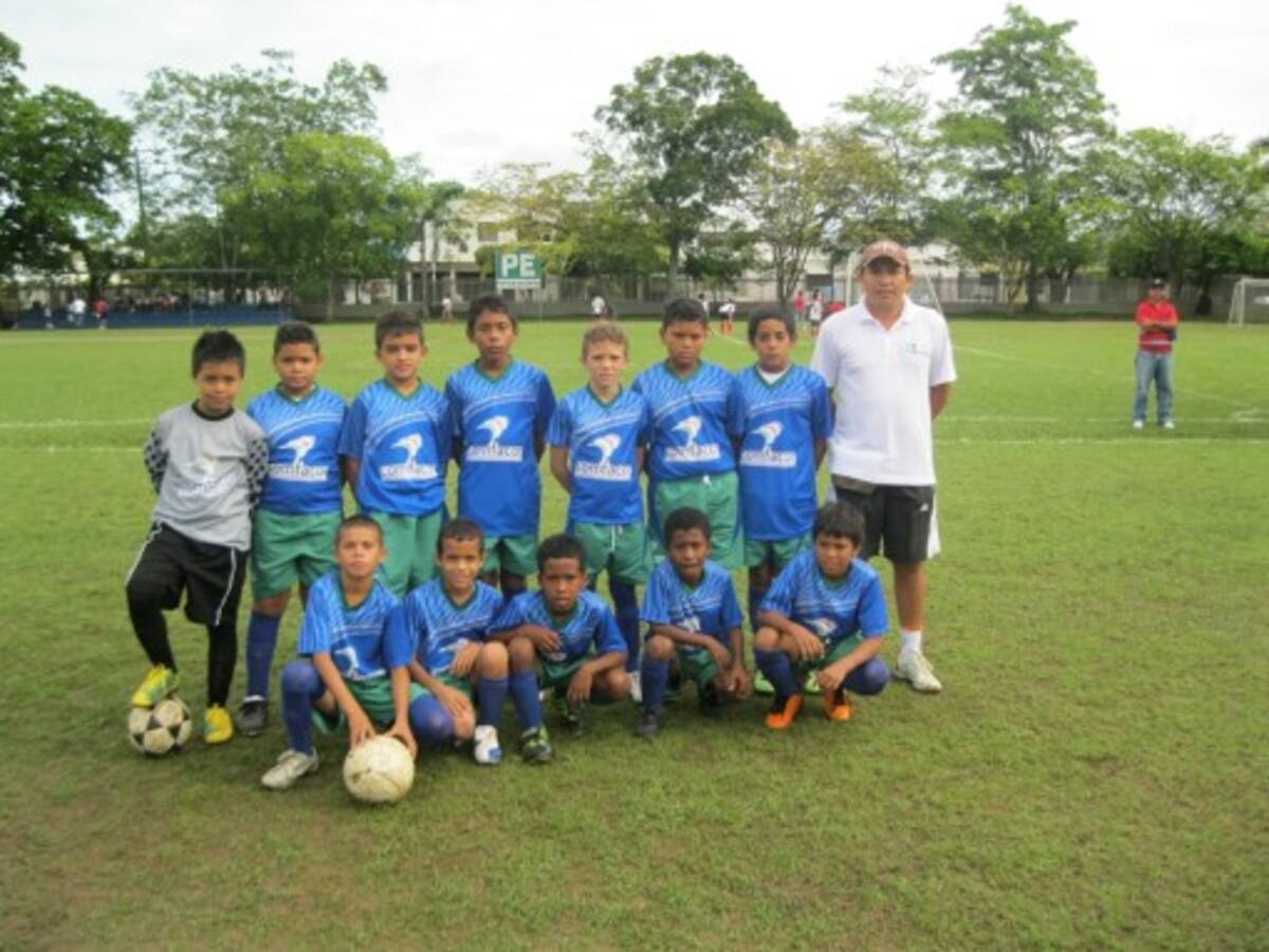 Club Tacasuan que este año anima el Festival de Fútbol Menor con sede en Montería.