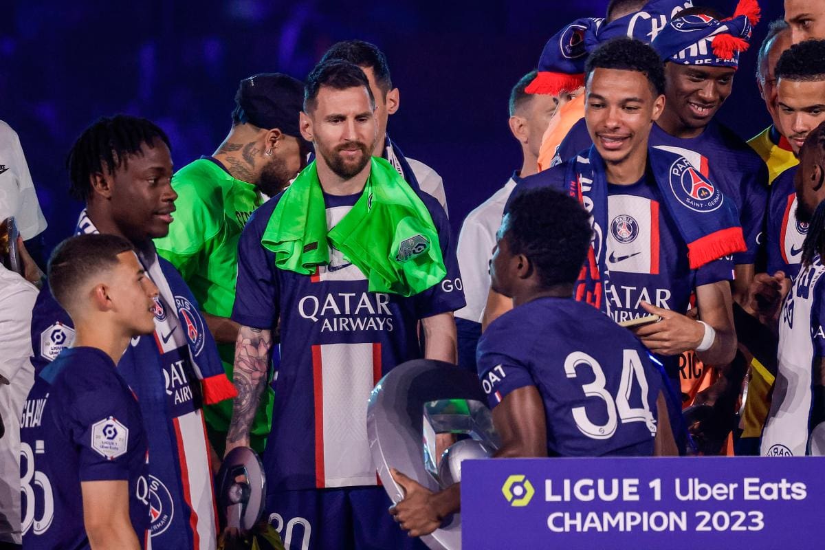 ¿Qué tan cerca está Messi de Barcelona? Su padre lo revela