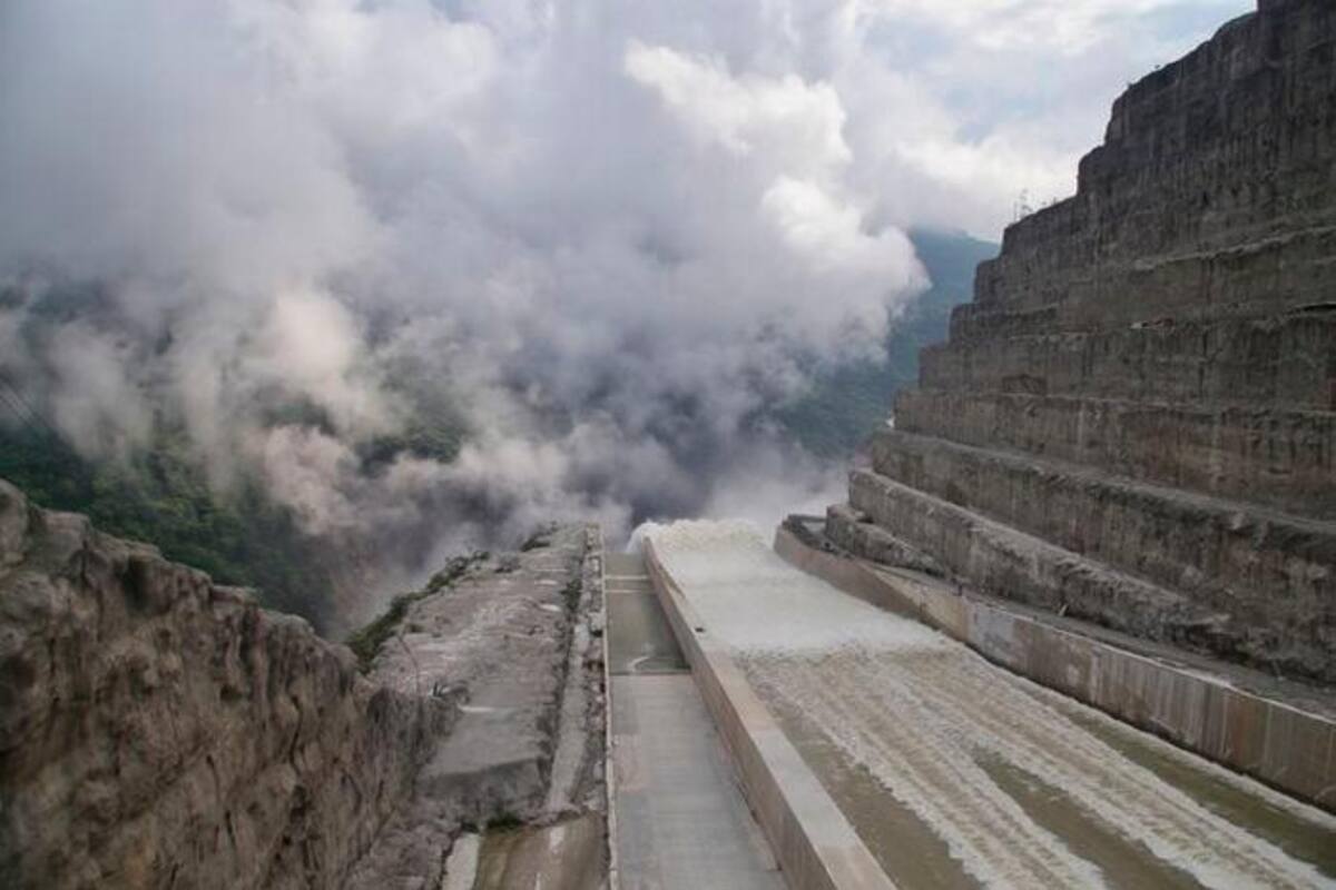 Hidroituango deja de ser proyecto y empieza a generar energía