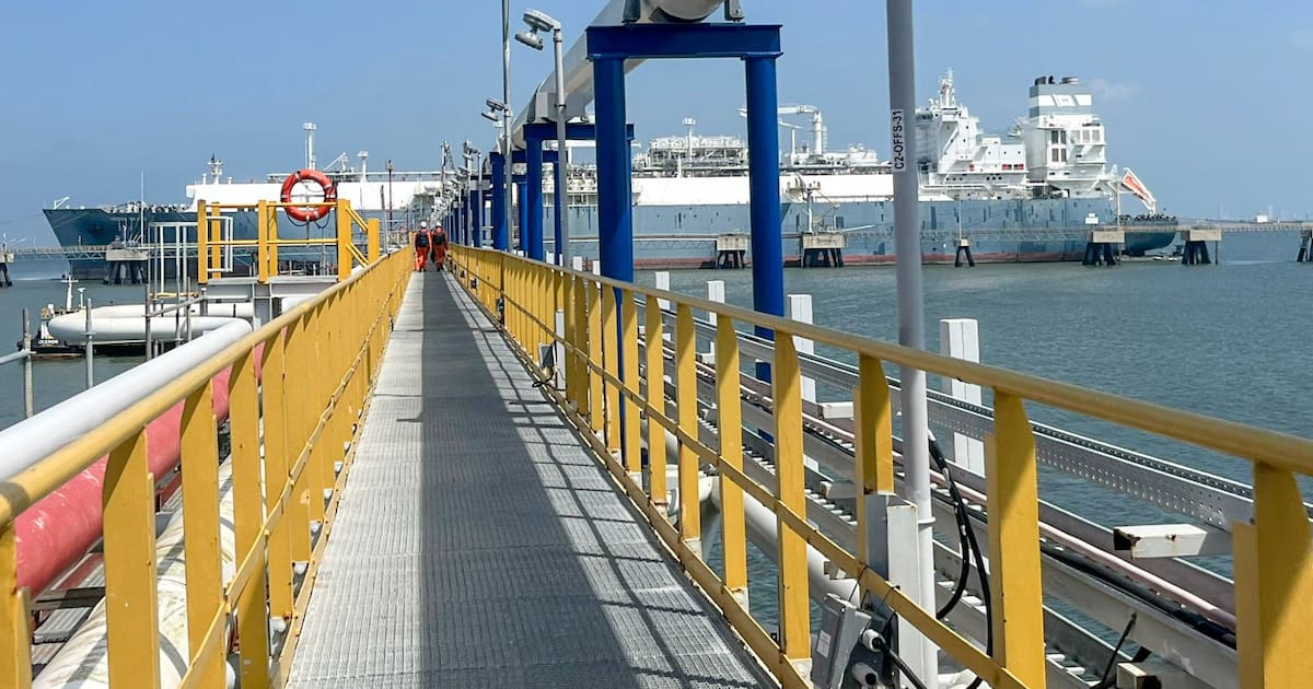 ANLA autoriza 5 nuevos proyectos de regasificadoras para la Costa Caribe