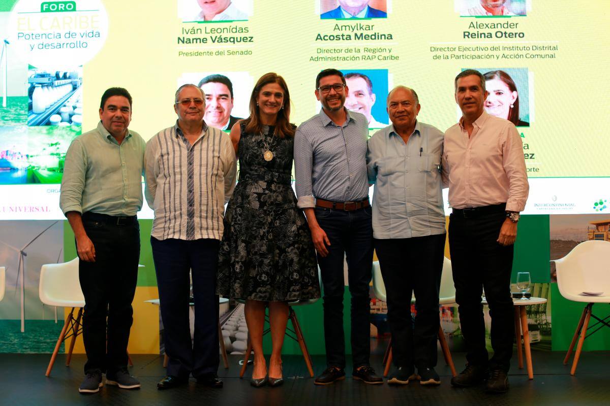 Carlos Rosado, Iván Name, Ángela María Orozco, Alexander Reina, Amylkar Acosta y Luis Humberto Martínez.