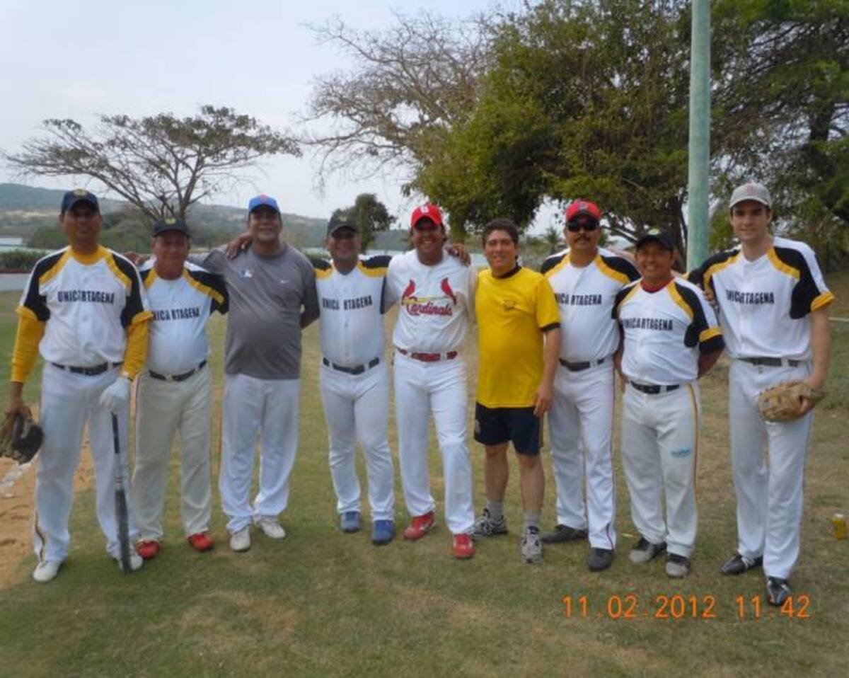 Equipo de sóftbol de la Universidad de Cartagena CORTESÍA