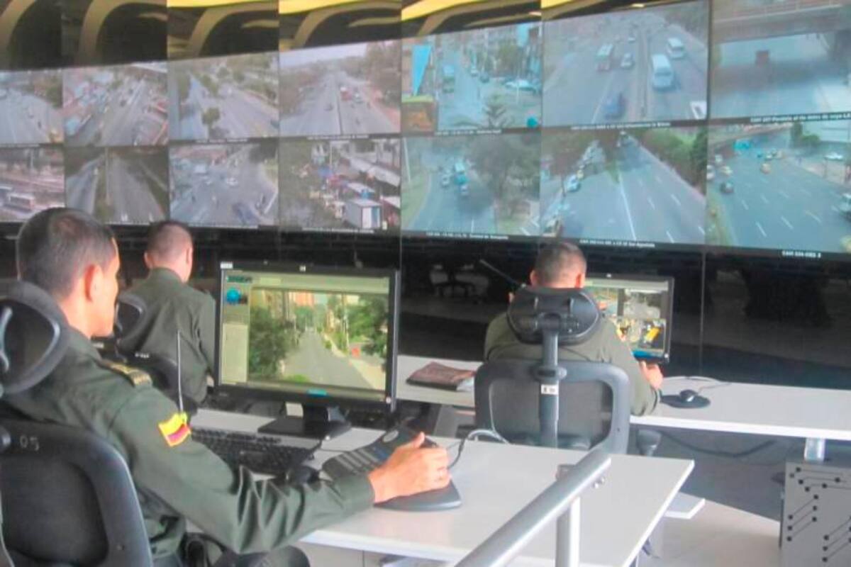 Tras hackeo, emergencias de Medellín tuvieron que trabajar con papel y lápiz