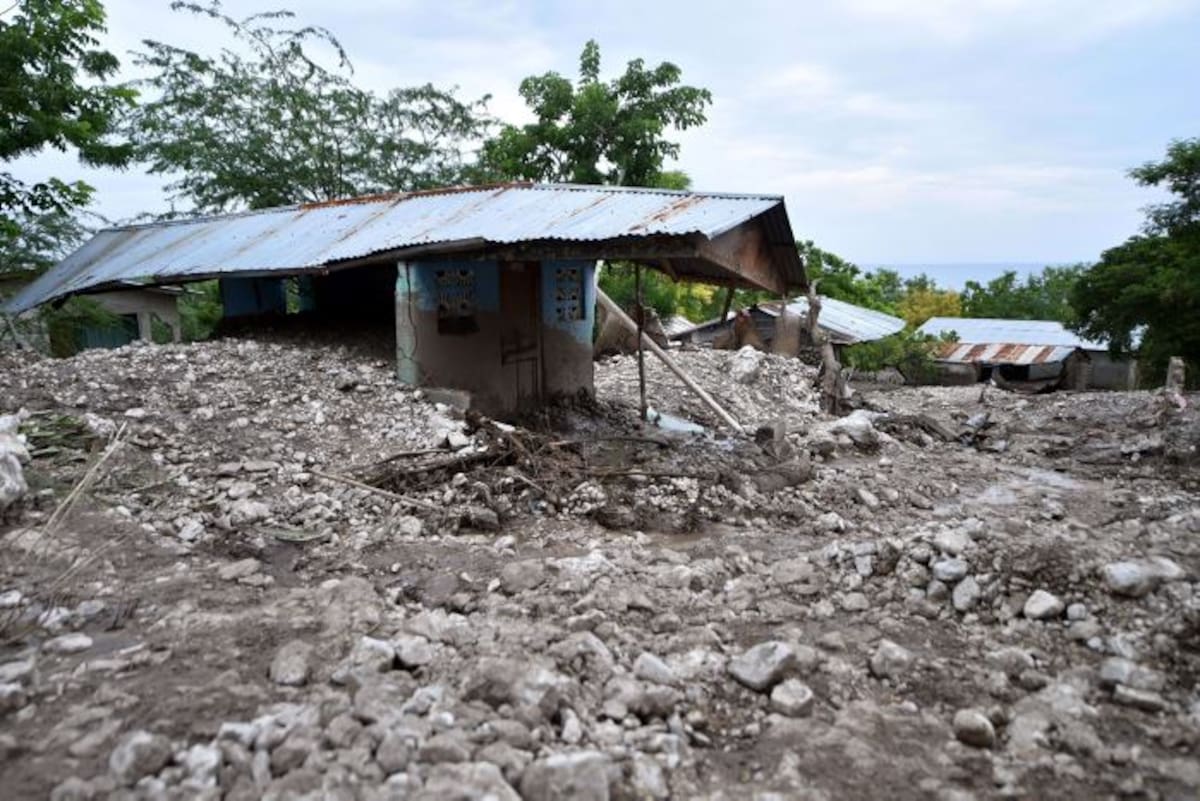 Daños causados por la tormenta tropical Erika. AFP HECTOR RETAMAL