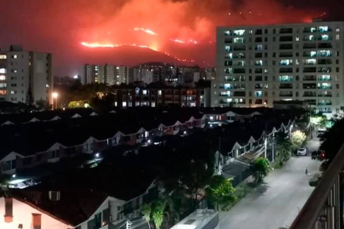 Video: Fuerte incendio forestal en los cerros de Cali