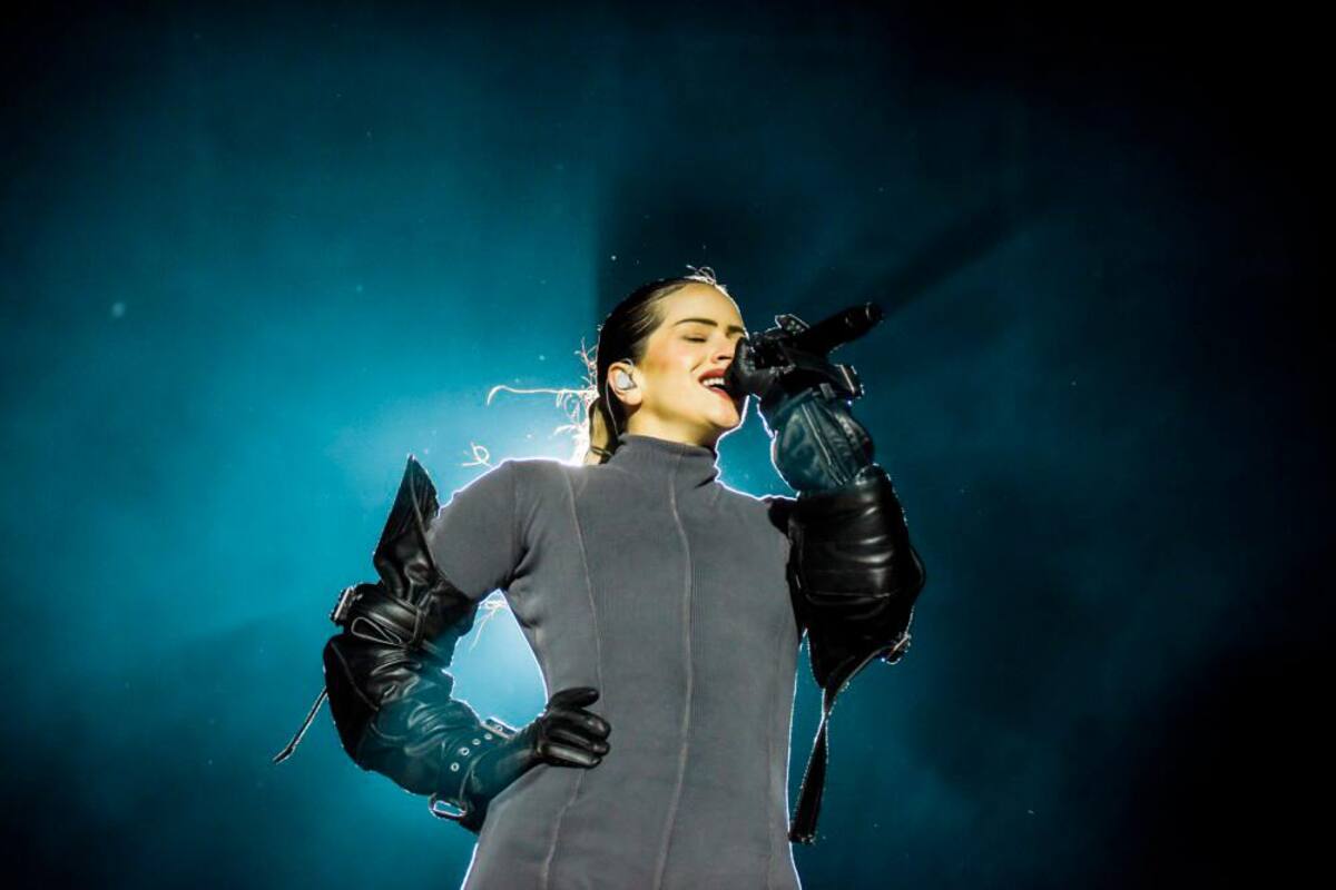 “Ni la lluvia la detuvo”: Rosalía debutó en el Festival Estéreo Picnic