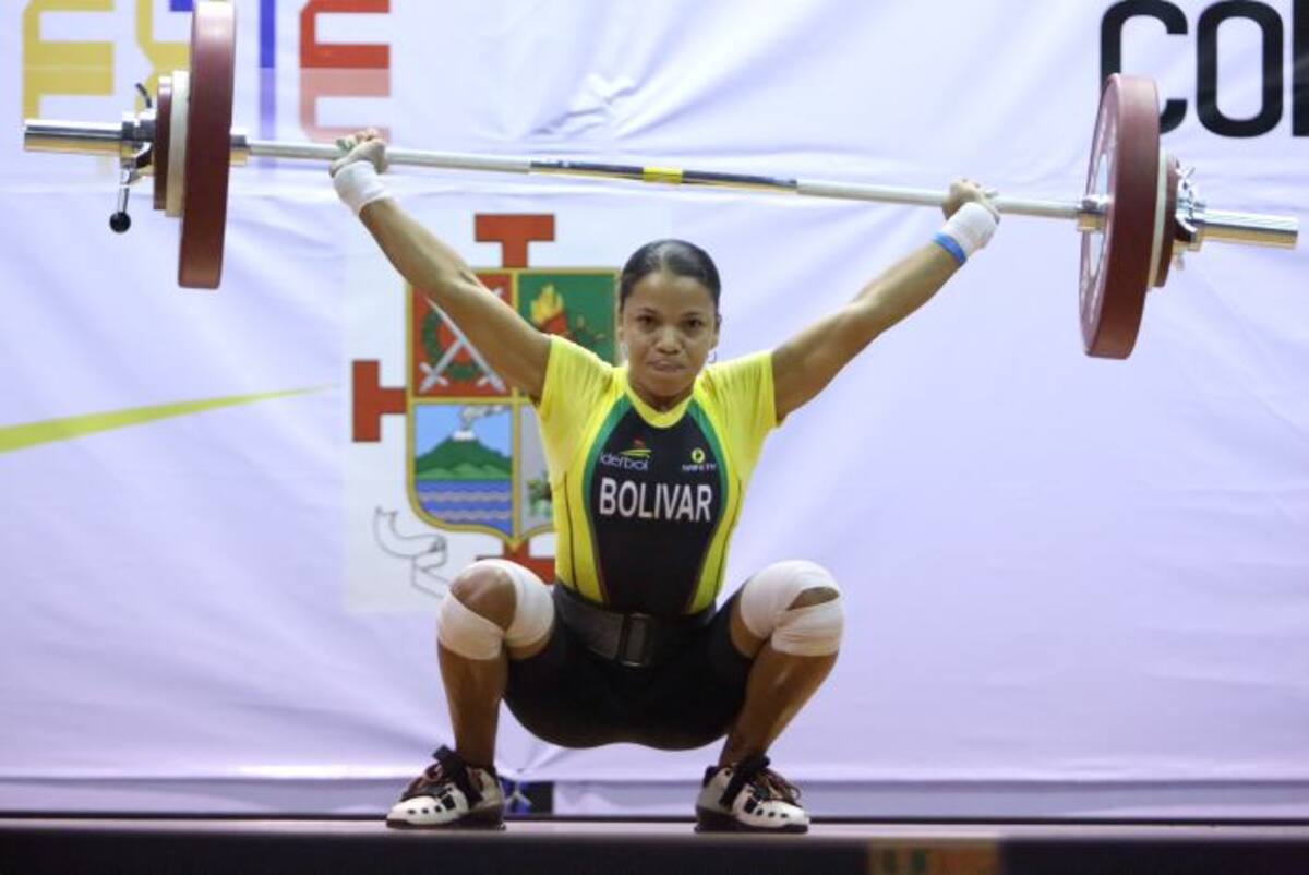 Rusmeris Villar, ganadora de una medalla de oro en pesas. CORTESÍA