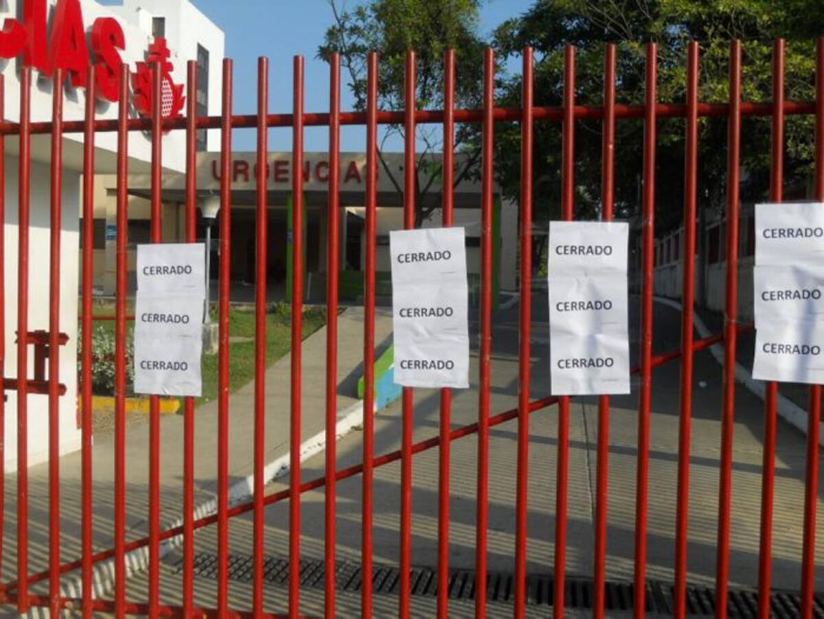 Desde anoche a las 10 P.M se suspendió el servicio de urgencias. Monica Casilla /eluniversal.com.co