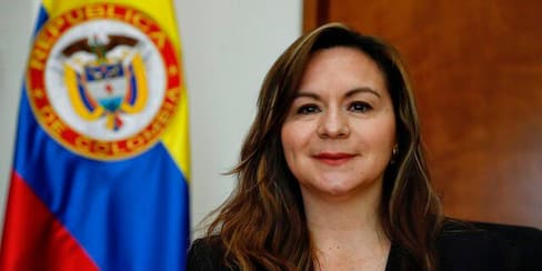 “Necesitamos un marco legal para regular las apps”: ministra de las TIC