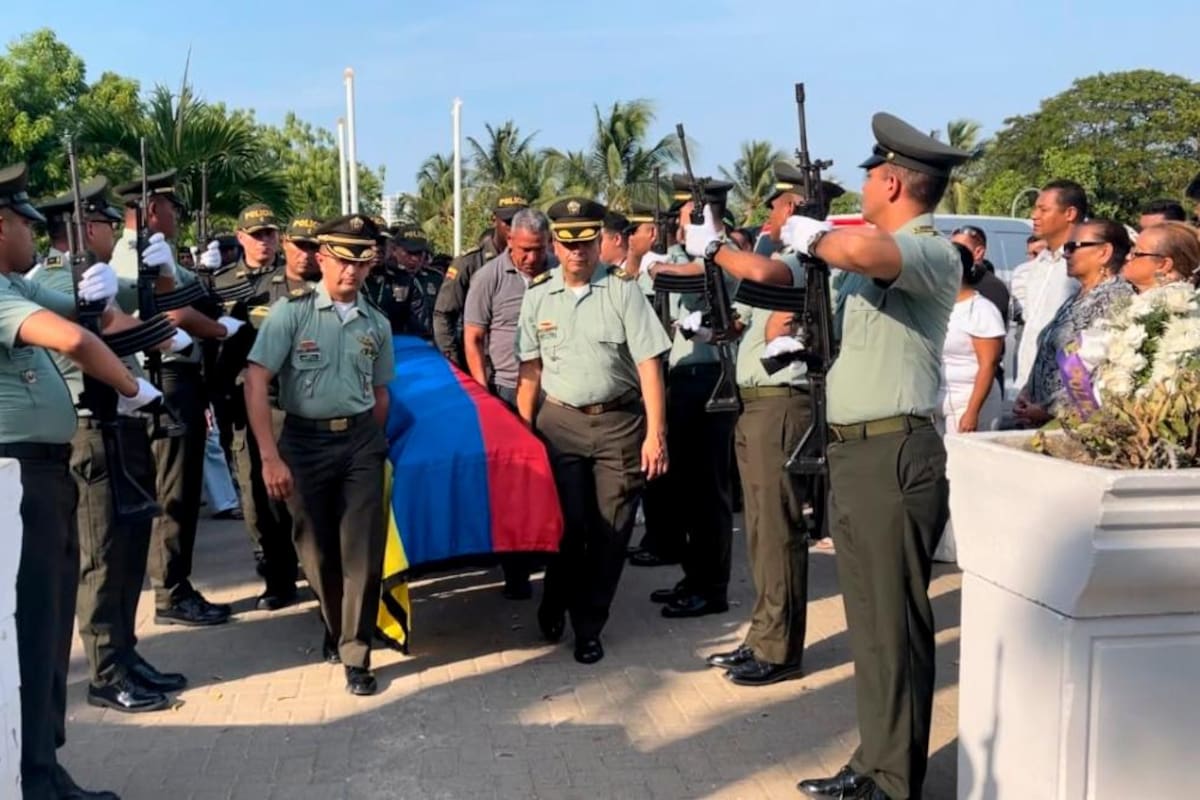 ¡Un héroe! Conmovedora despedida a patrullero de la Policía de Bolívar