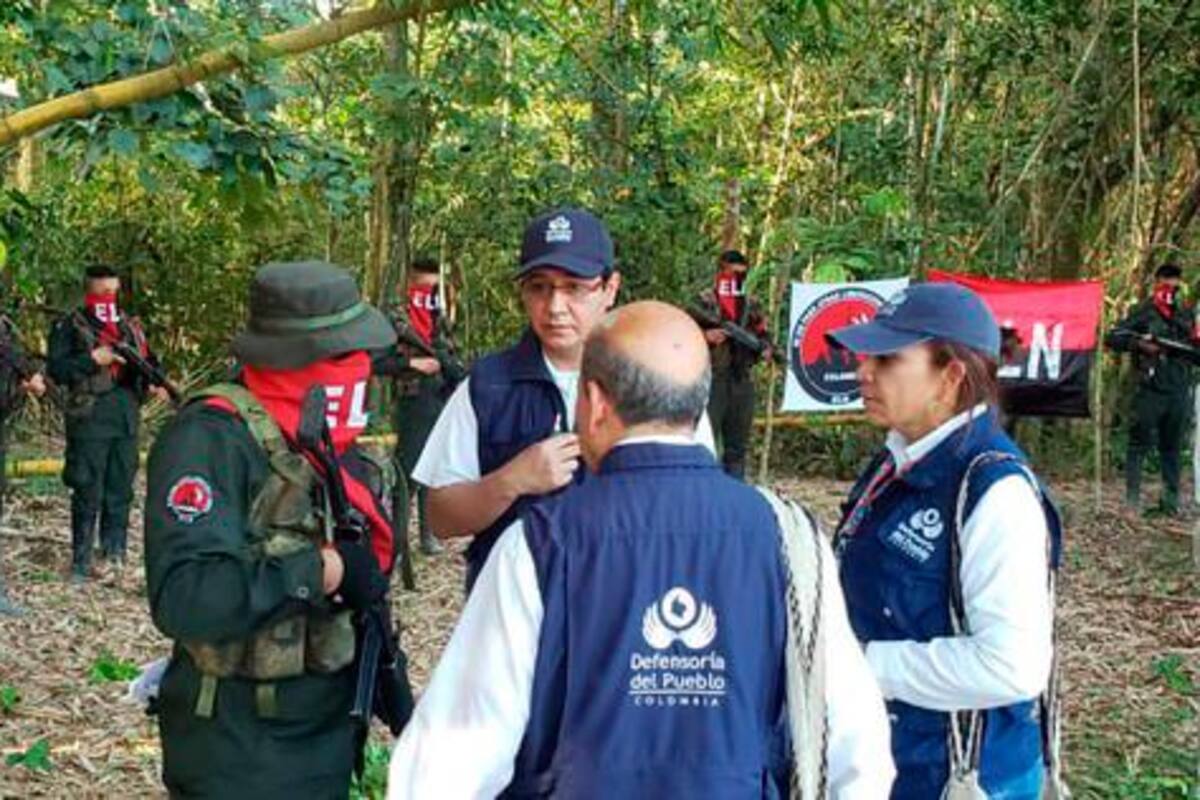 Si el ELN firma la paz podrían ser elegibles: Iván Cepeda