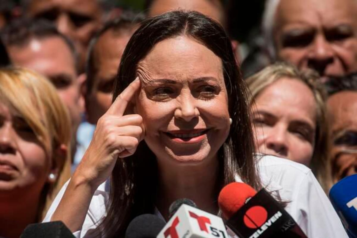 Sigue firme y no da tregua: María Corina Machado se niega a ser sustituida