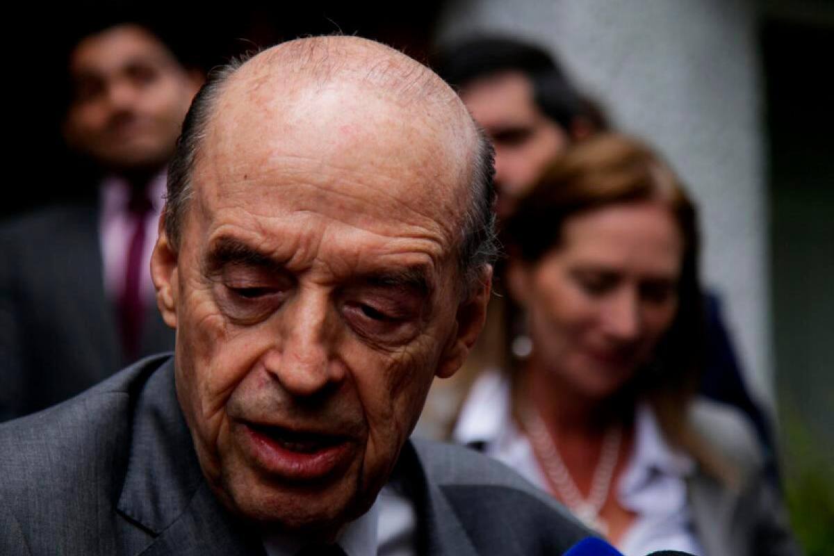 Lo último: suspendieron al canciller Leyva y le abrieron pliego de cargos