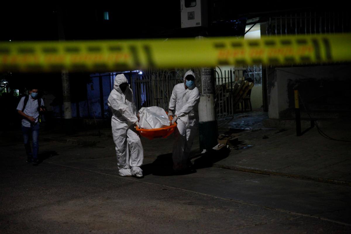 Madre e hijo víctimas de sicarios: ¿contra quién era el atentado?