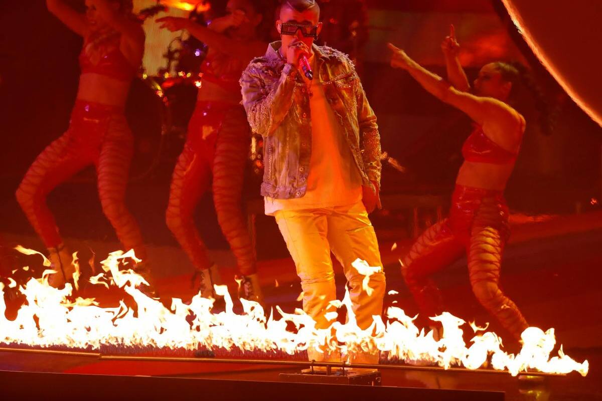 Volví, el nuevo éxito de Bad Bunny y Aventura ya es tendencia