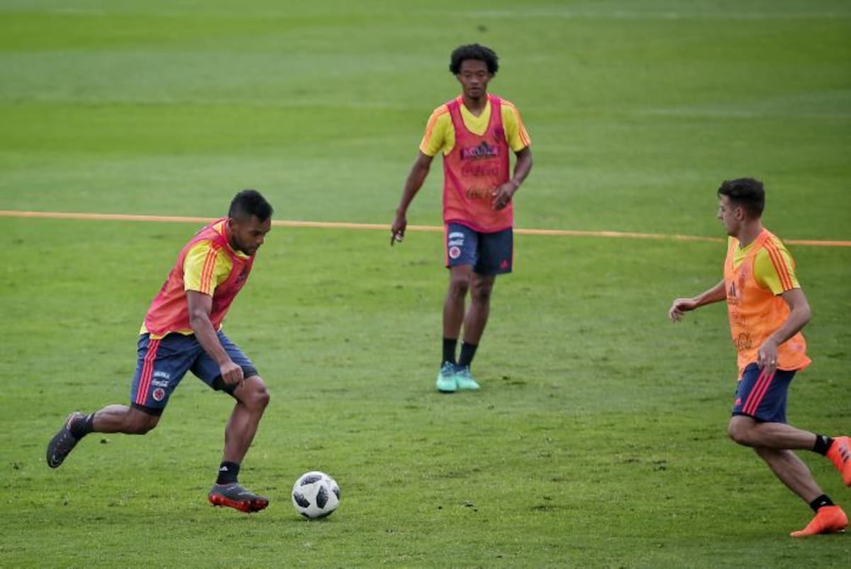 Jugadores de la Selección Colombia se entrenan para el partido con Egipto. COPRENSA