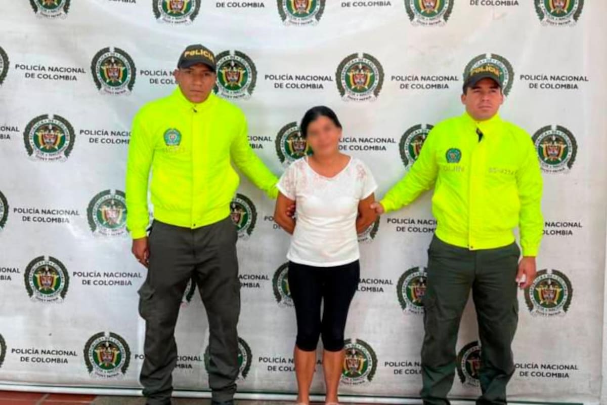 Le dieron a cuidar niña de 12 años y vendió su virginidad por $600 mil