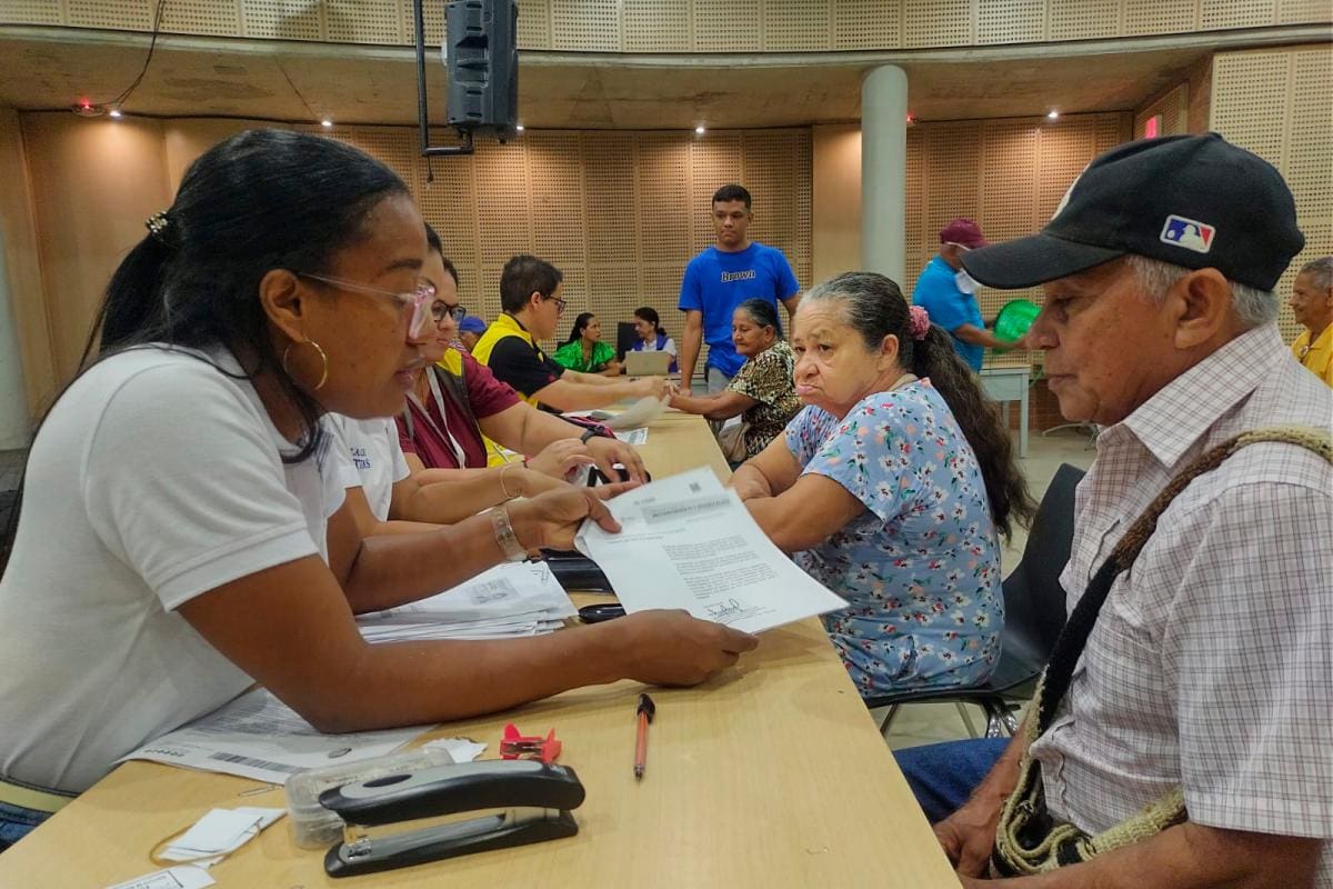 $71 mil millones, récord en entrega de indemnizaciones a víctimas en Bolívar