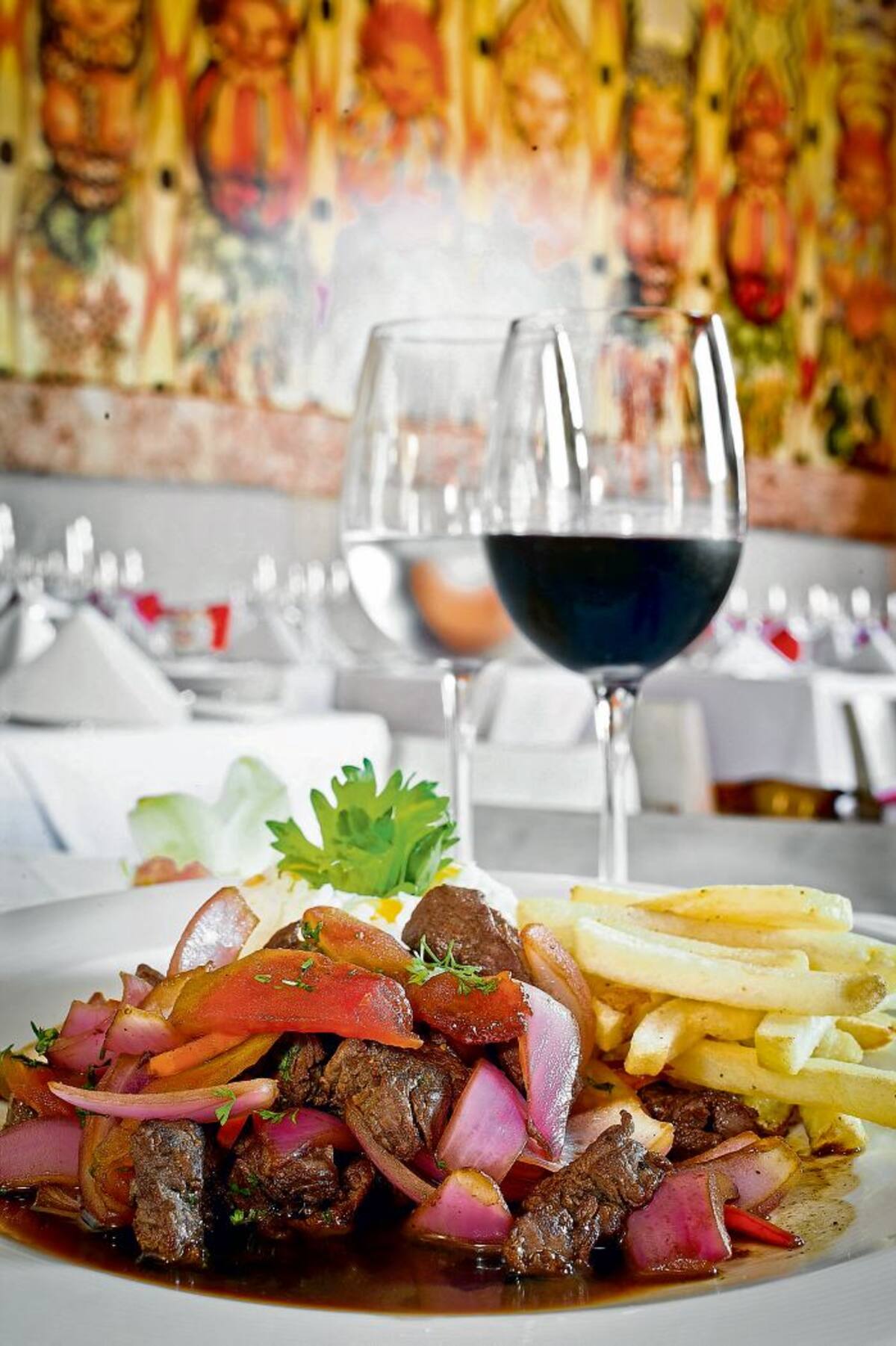 82 mil pesos, más impuestos, es el monto promedio de consumo de un cliente en restaurantes categorizados en el Centro Histórico.