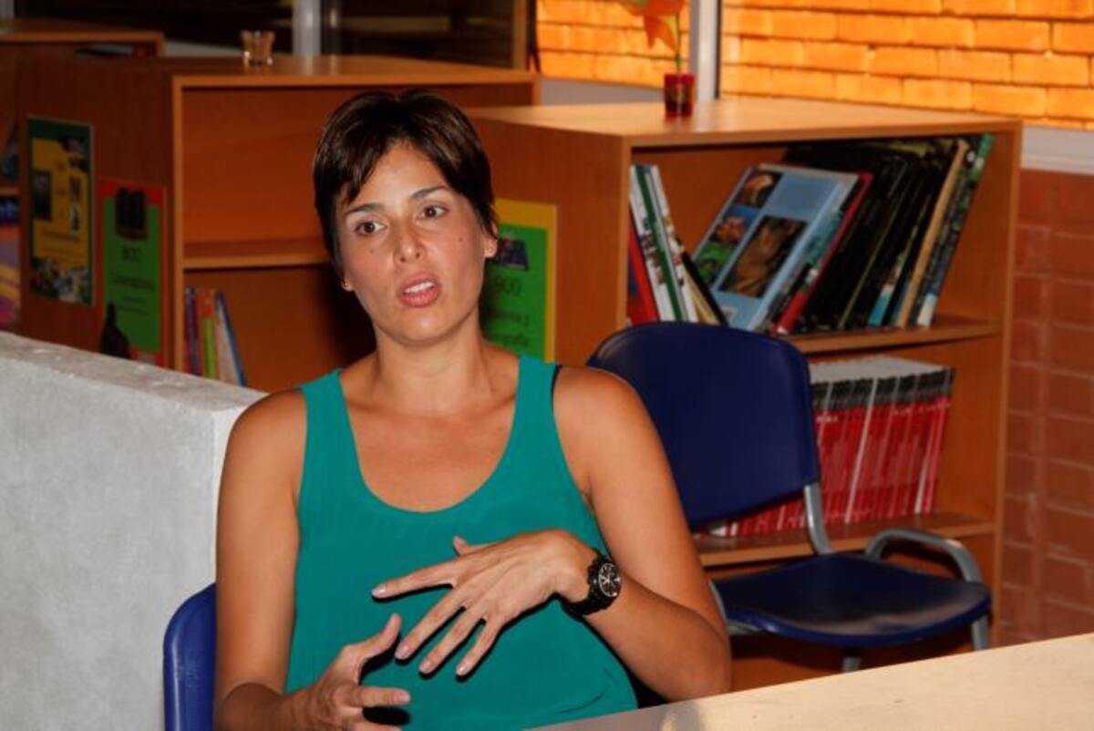 Mónica Estévez de Martelo, directora de la Biblioteca Comunitaria Hermana Elfride Oscar Díaz Acosta