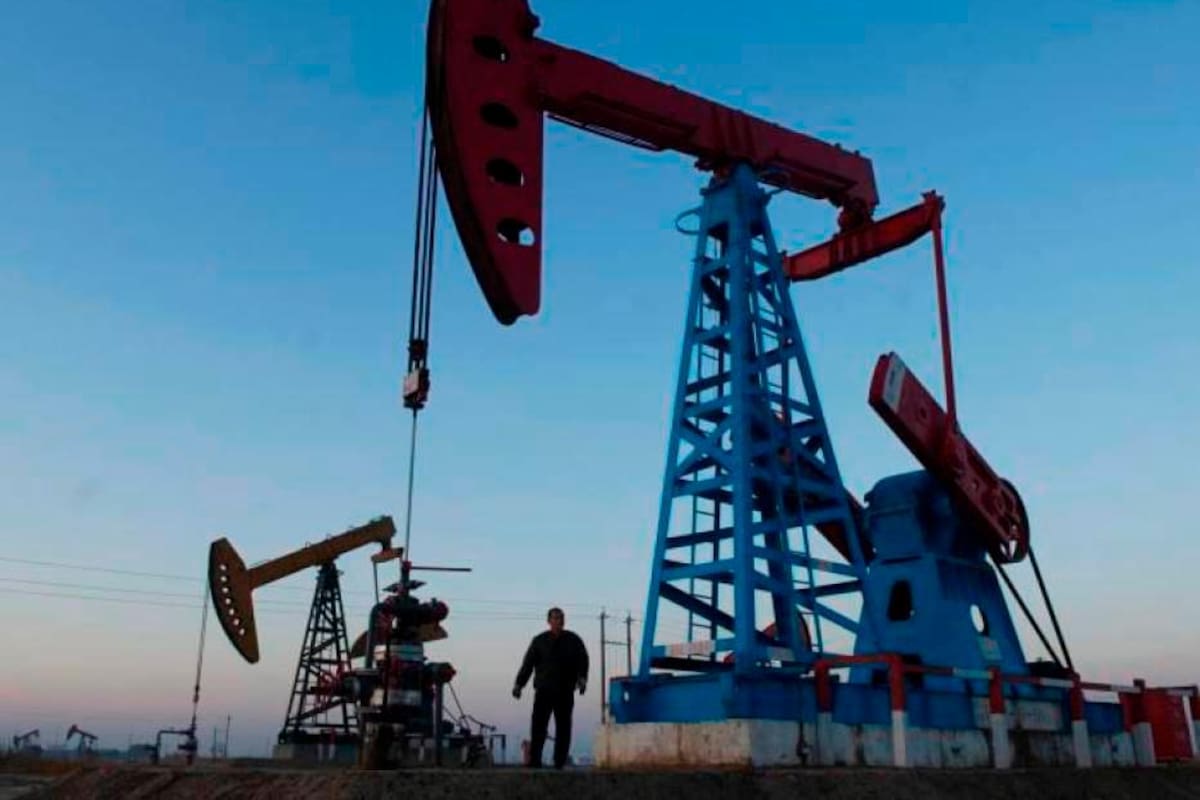 El petróleo Brent sube un 1,94 %, hasta 89,96 dólares el barril