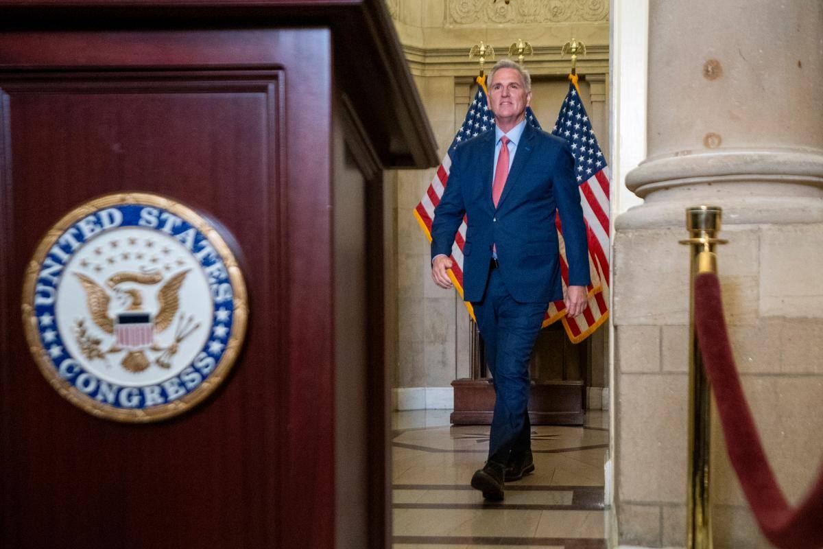 Joe Biden: encargan una investigación política contra el mandatario