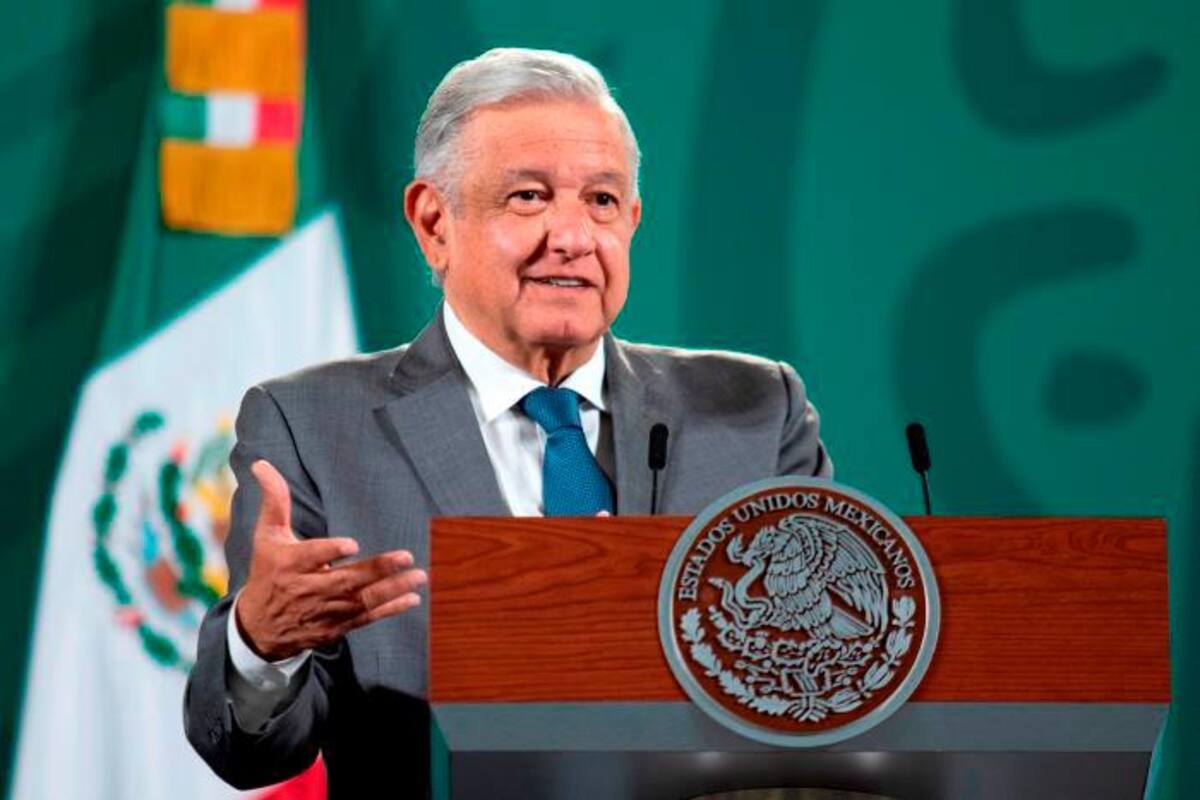 The Economist compara a López Obrador con cómico mexicano Cantinflas