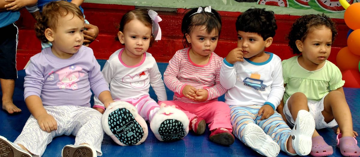 Luciana Gallo, Sara Elí, Sofía Rodríguez, Mario Romero y Mariana Osorio.