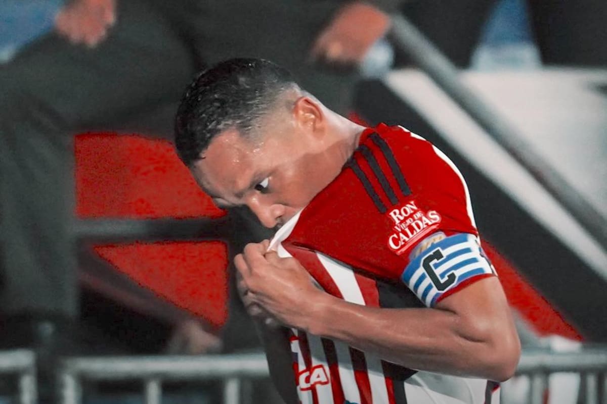 Carlos Bacca anotó los goles en la victoria de Junior ante Millonarios