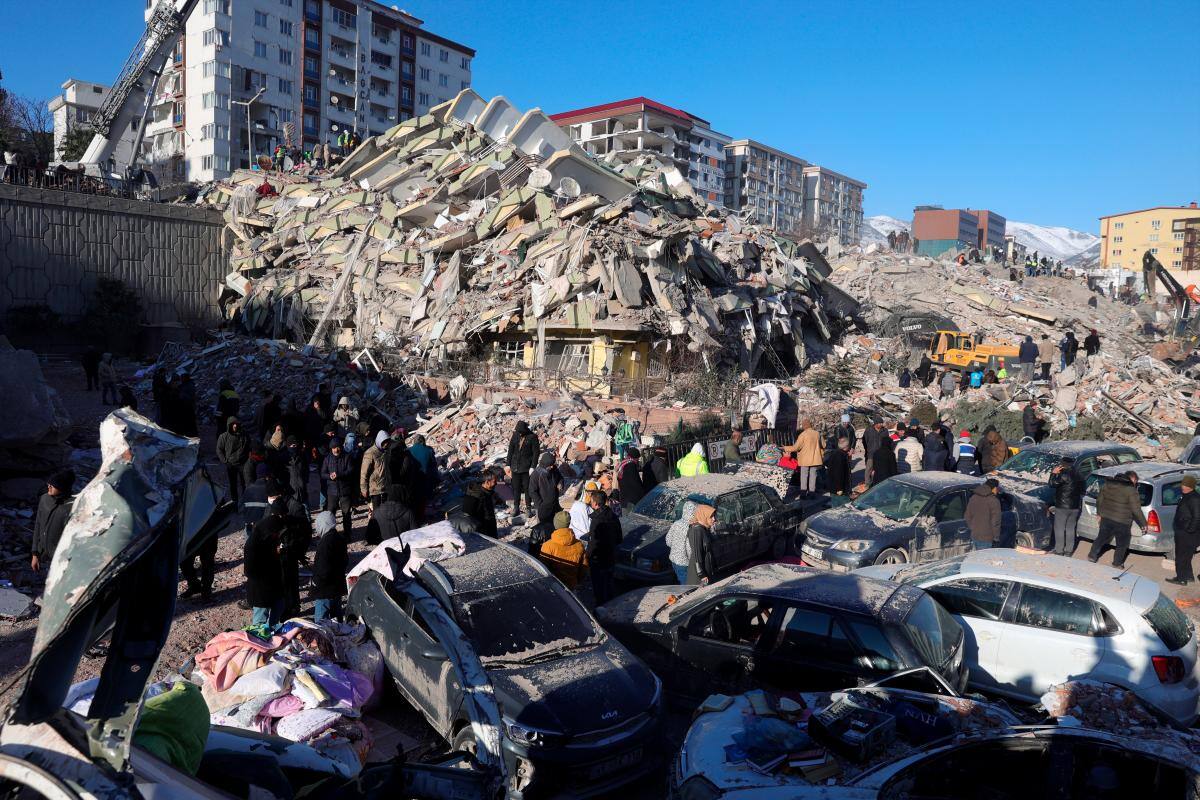 Turquía: una colombiana, entre los desaparecidos tras el terremoto