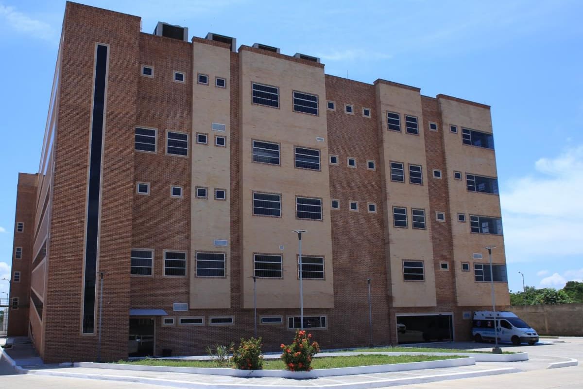 Una médica denunció haber sido abusada sexualmente por dos hombres