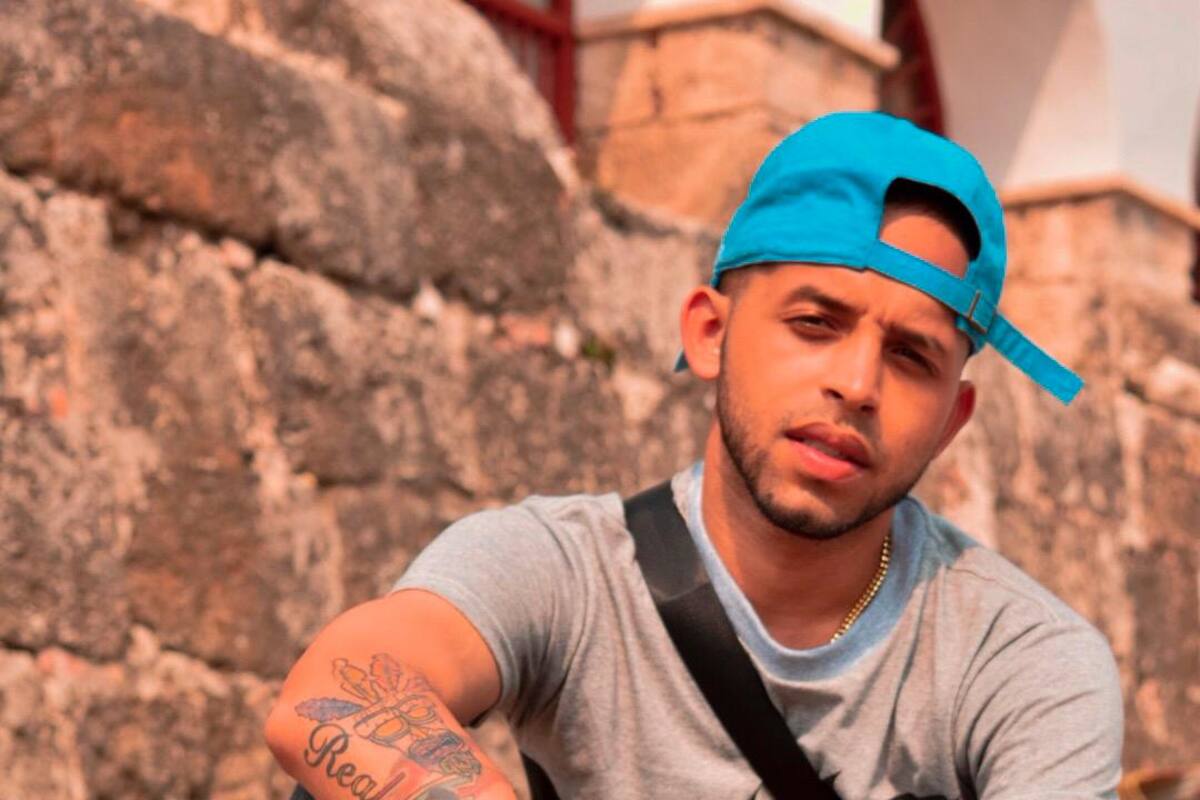 Nelson Javier Adorno promociona ‘Bonita’