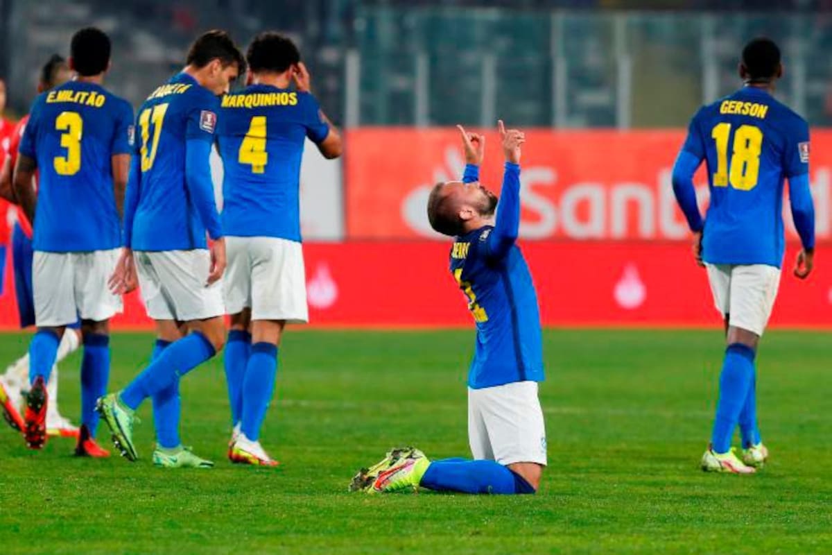 Brasil enlaza su séptima victoria y espera a Argentina