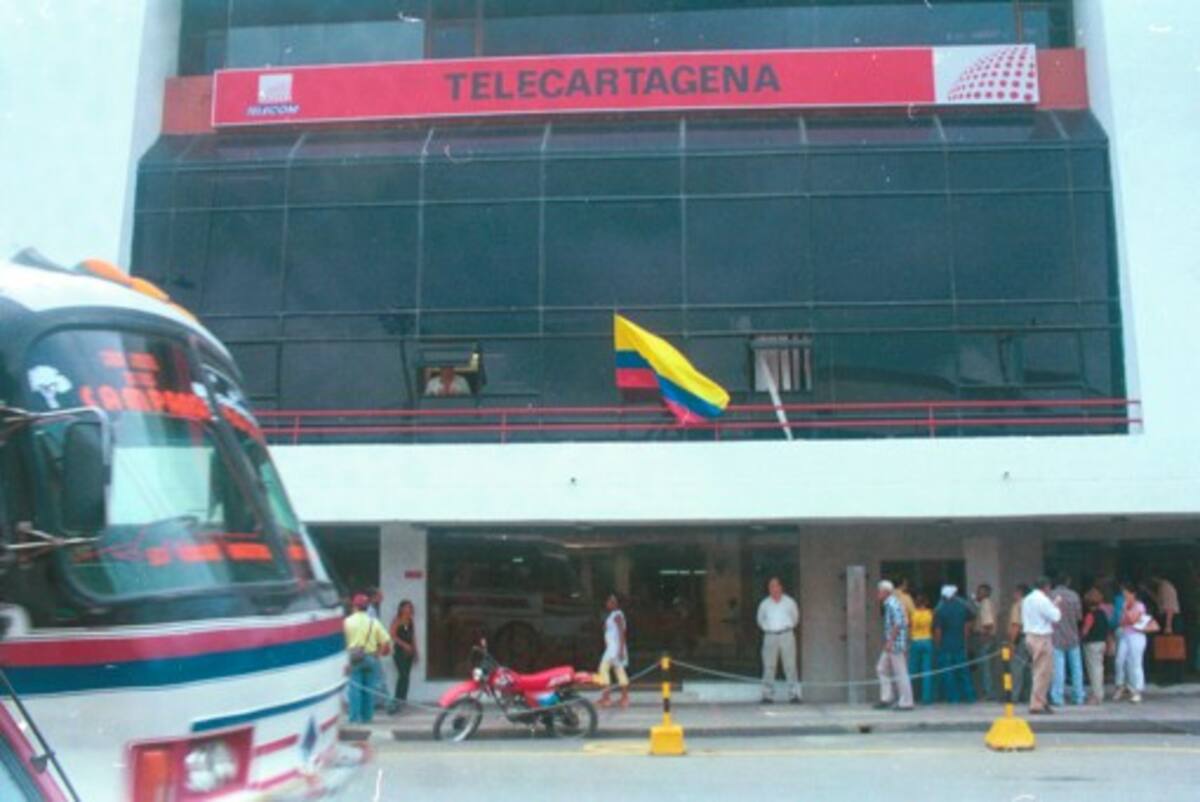 Pese a que fue liquidada hace varios años, trabajadores de la extinta siguen reclamando el pago de pensiones. archivo