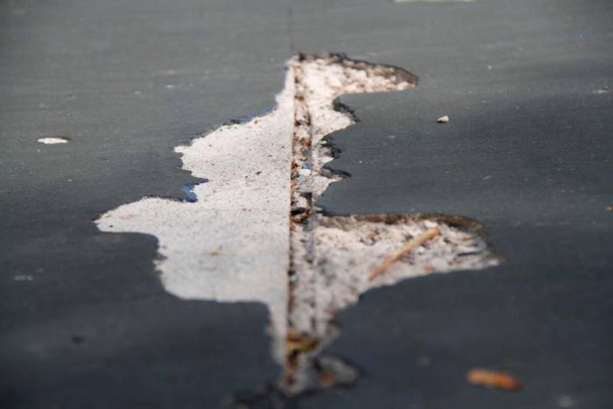 Estado de la pista de patinaje del Parque Centenario. // LUIS EDUARDO HERRÁN