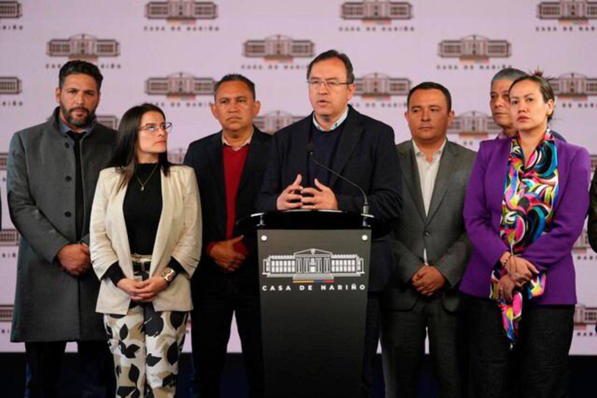 Conciliación de reforma a la salud: foto oficial sin partidos de gobierno