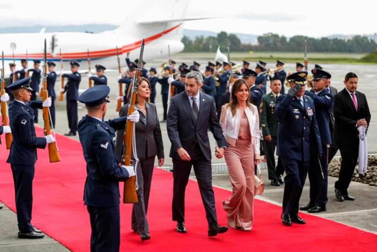 Mario Abdo y Silvana López, presidente y primera dama de Paraguay. //Colprensa